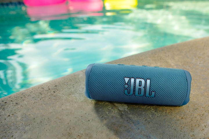 JBL Flip 6 Portable Speaker.