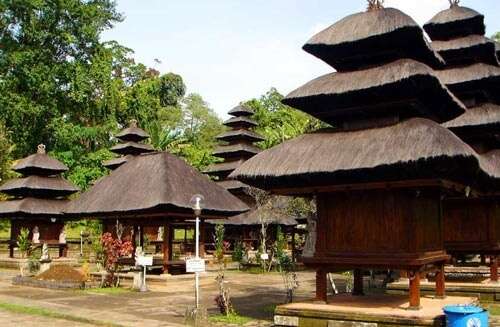 Pura Luhur Batukaru Temple