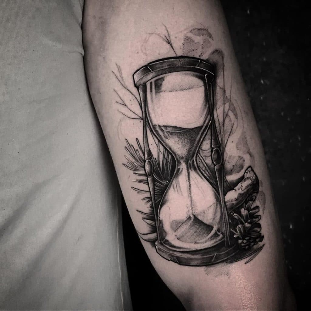 hourglass tattoo