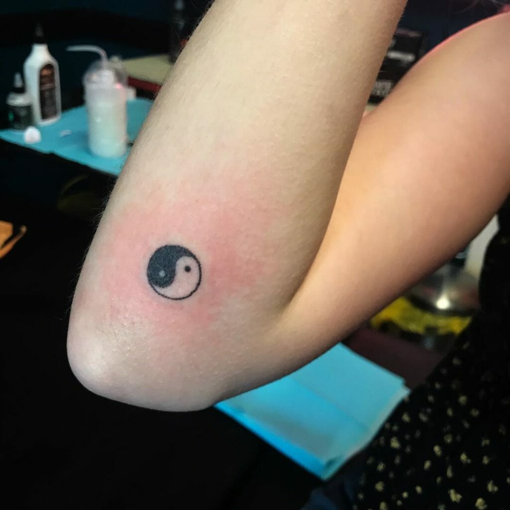 yinyang tattoo designs