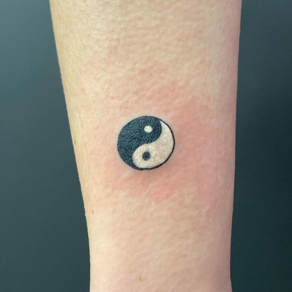 yinyang tattoo designs