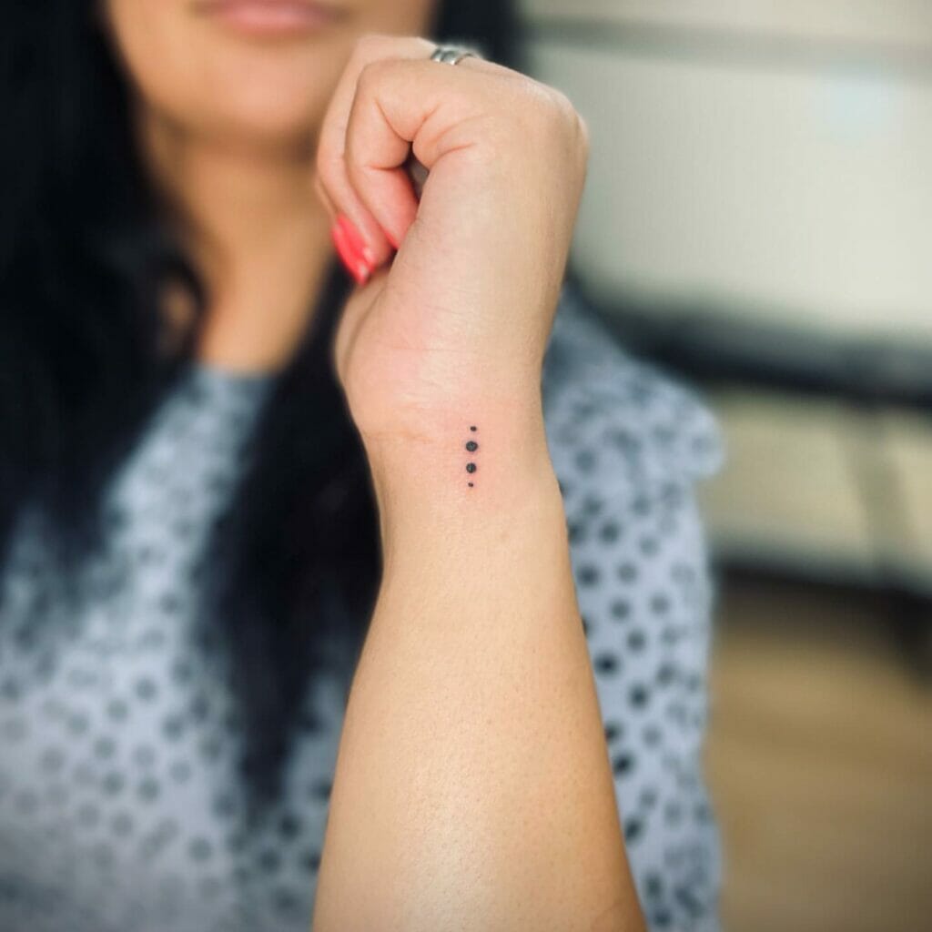 3 Dots Tattoo