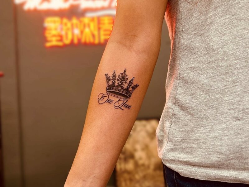 Queen Crown Tattoo Ideas