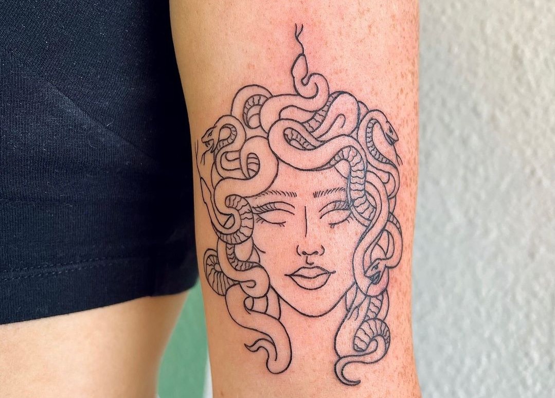 Simple Medusa Tattoo Ideas