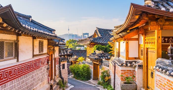 Familiarise Yourself With The Culture Of South Korea In Bukchon Hanok Village