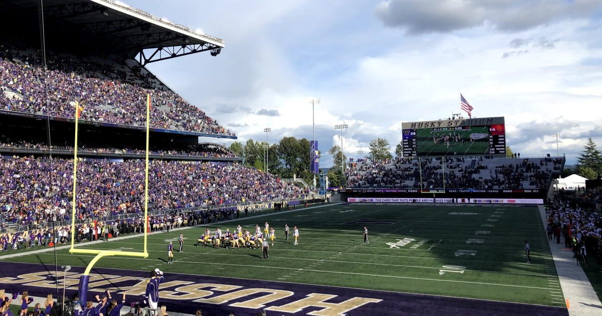 Husky Stadium e1697231259956