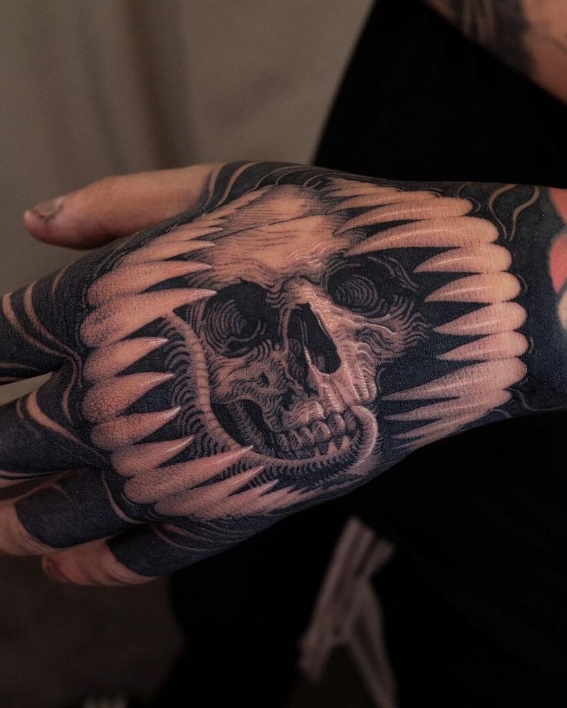 Tatuaje De Mano De Calavera Para Hombre