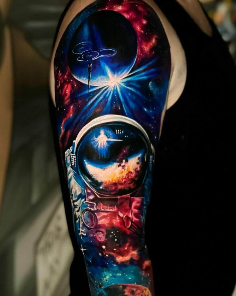 Idea de manga de tatuaje de astronauta fotorrealista 