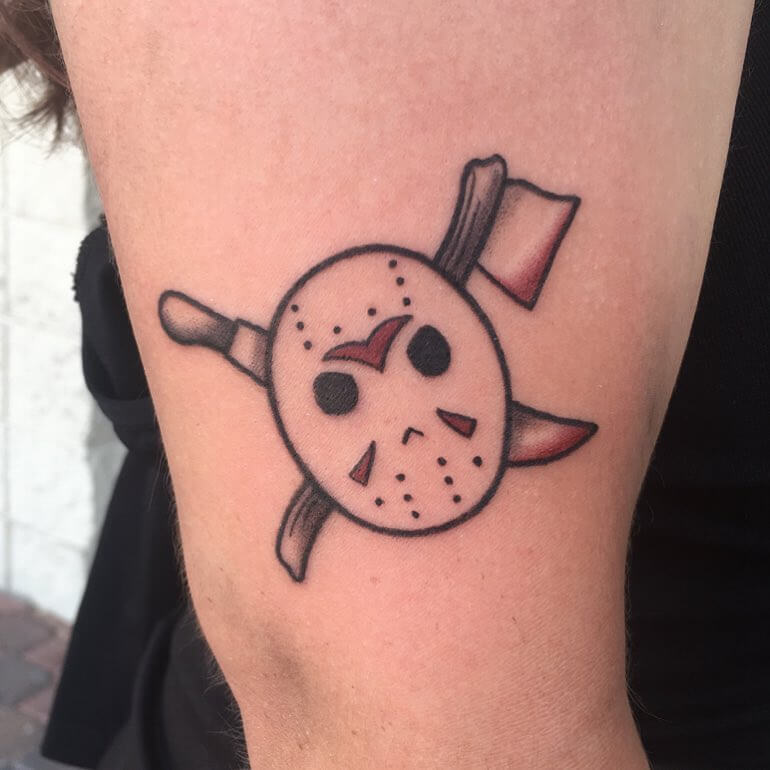 Pequeñas ideas de tatuajes de máscara de Jason