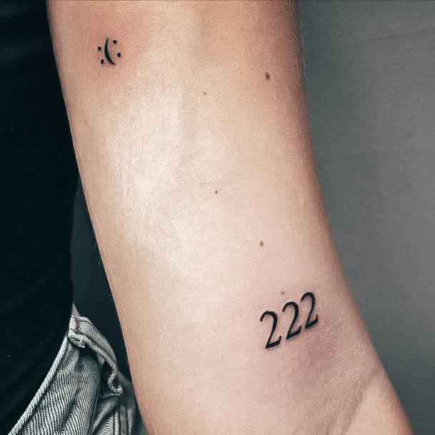 tattoo fancy number fonts