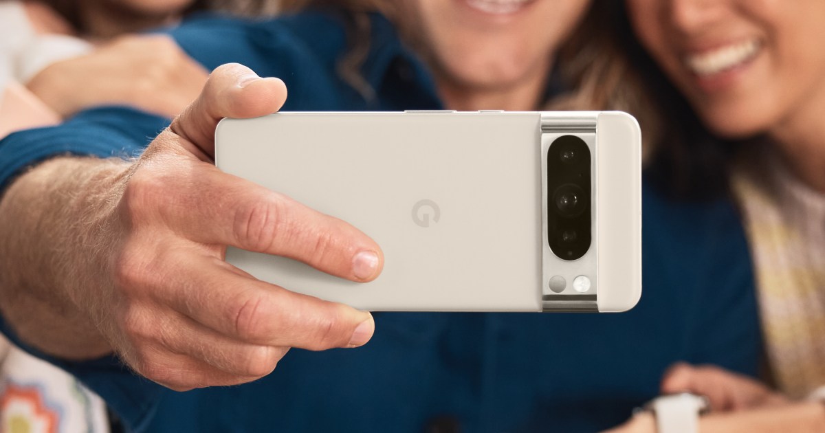 google pixel 8 pro lifestyle 2