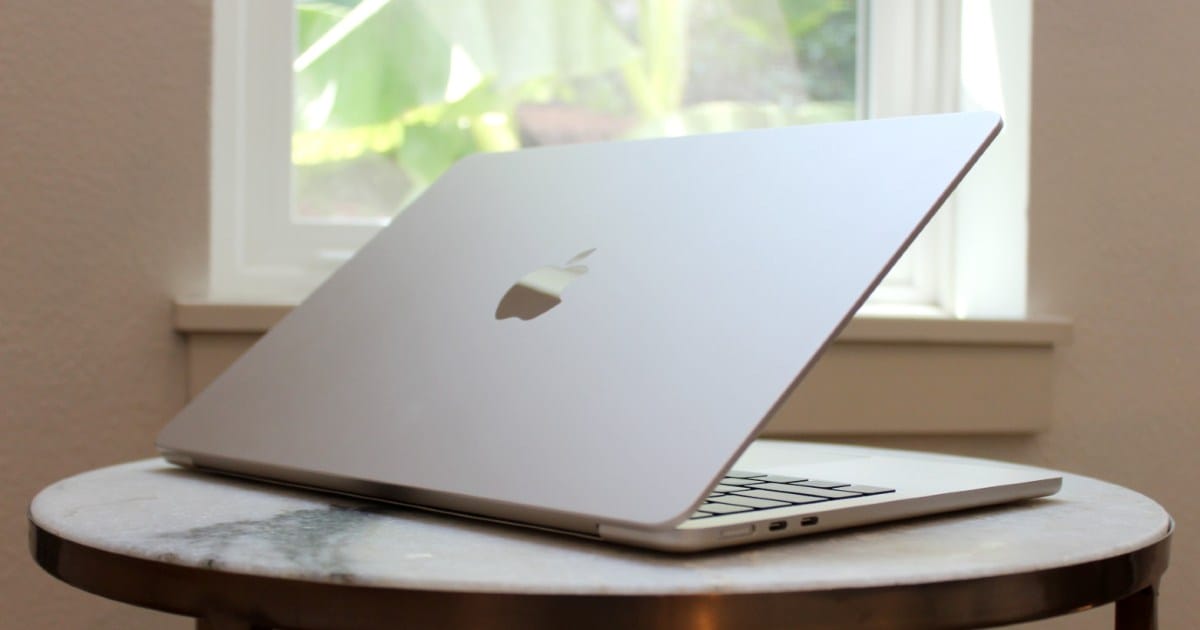 macbook air m2 1