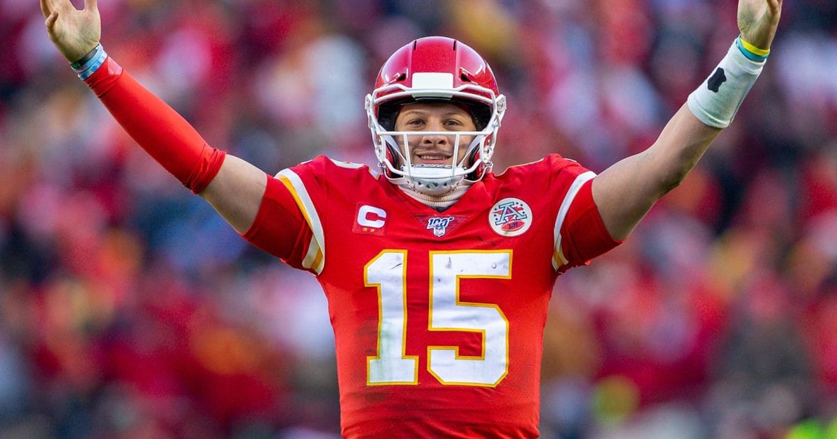 patrick mahomes 2020 super bowl feature e1675104341973