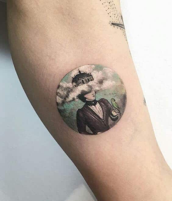 men small tattoo