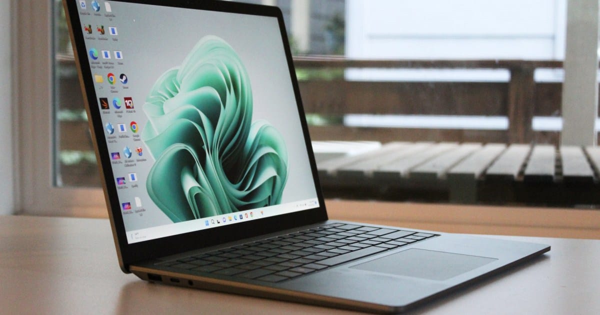 Microsoft Surface Laptop