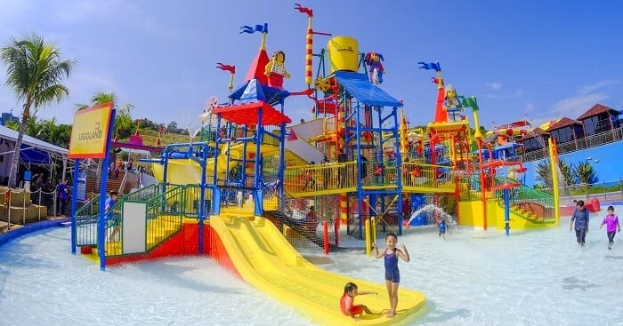 5 Spectacular Water Parks In Malaysia That Are Worth Having Fun In The Sun!