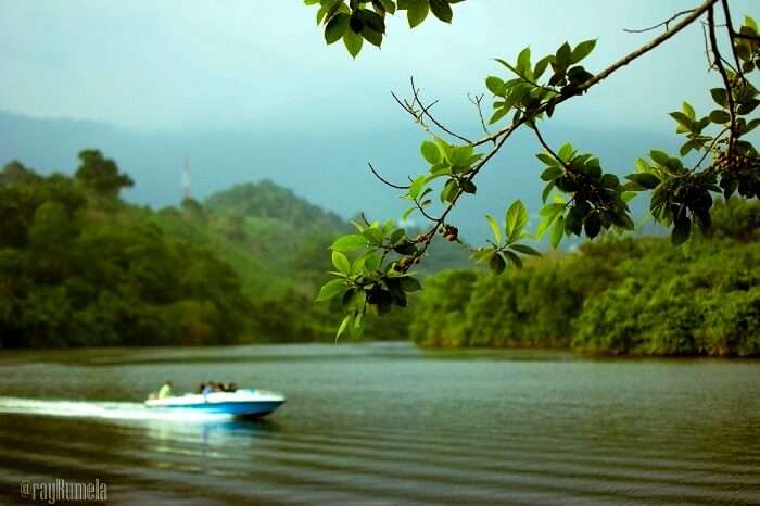boating in Kundale Dam, Kerala