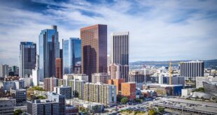 Best Places to Exchange Currency in Los Angeles