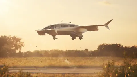 Lilium Lilium's aircraft makes a vertical take-off using its rotating jets