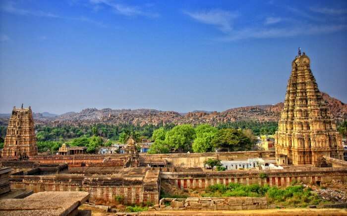 The ancient monuments from the Vijayanagara Empire at Hampi